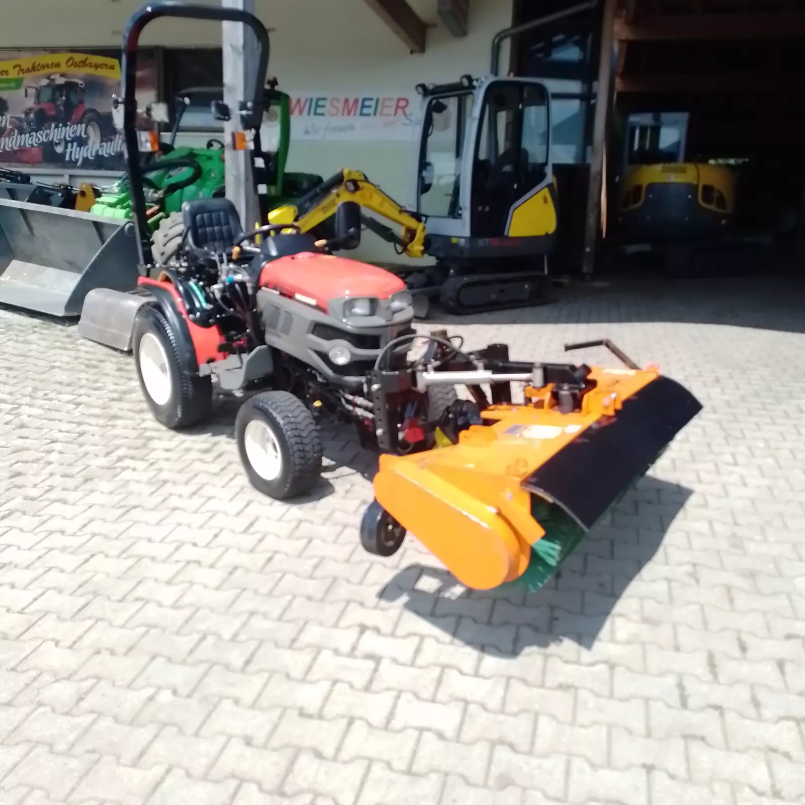 Traktor Yanmar GK200