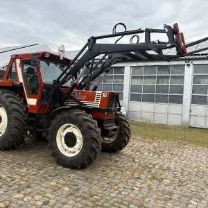 Traktor Fiat 1380 DT